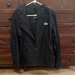 The North Face Classic Black Windbreaker and rain jacket
